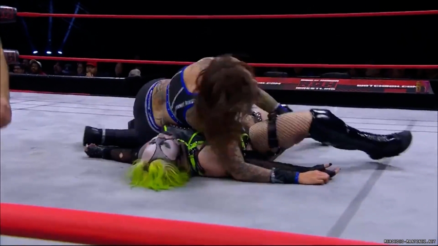 mercedesroh20240314_00_03_52_00_Still1200.jpg