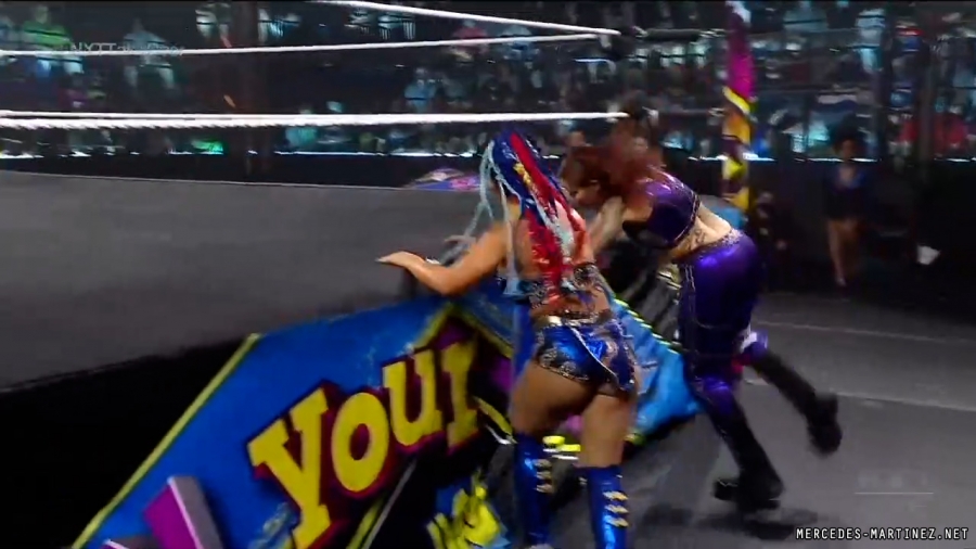 Click to view full size image
==============
mercedesnxt20210613_00_03_49_00_Still220.jpg mercedesnxt20210613_00_03_49_00_Still220.jpg