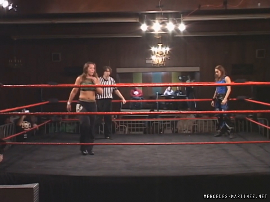 mercedesmatch20051106_Still156.jpg