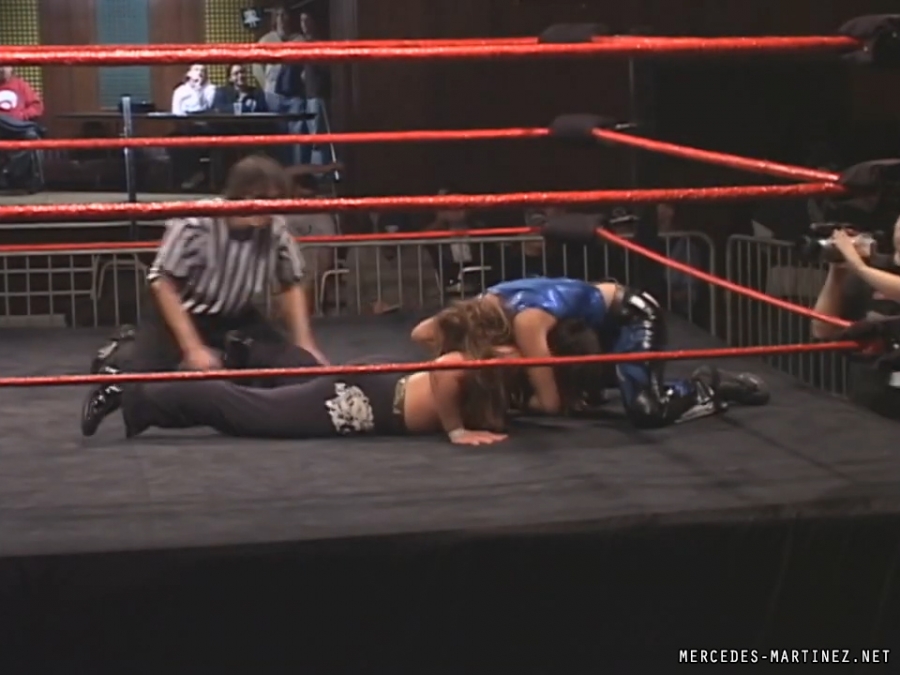 mercedesmatch20051106_Still373.jpg