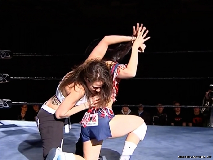 mercedesmatch20100313_00_00_57_15_Still086.jpg