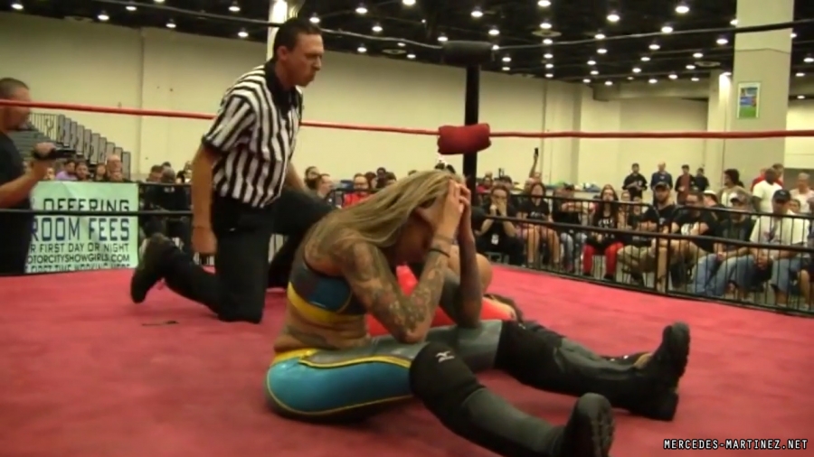 mercedesmatch20171007_Still1027.jpg