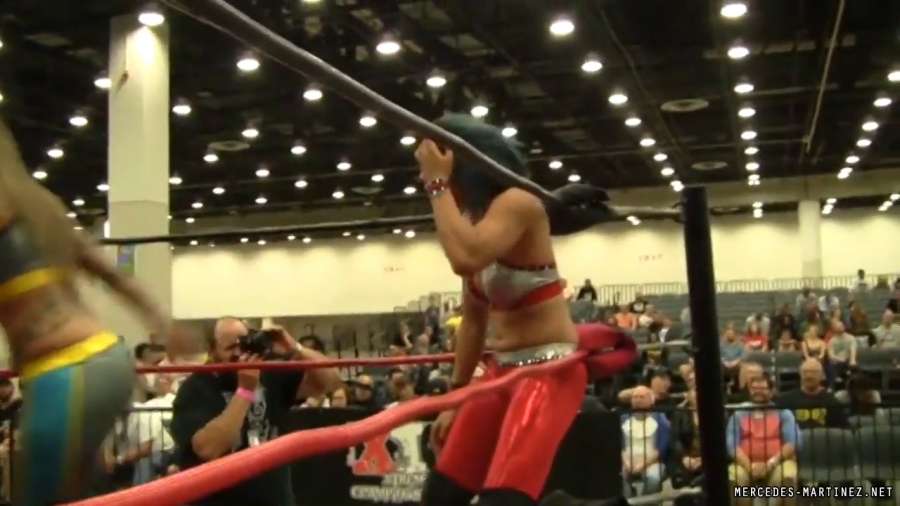 mercedesmatch20171007_Still725.jpg