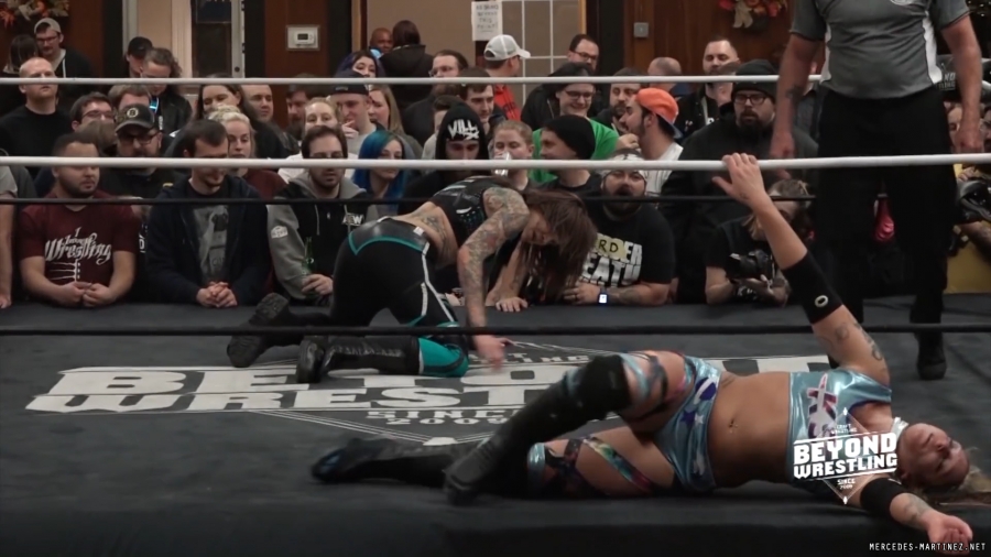 mercedesmatch20191114_Still1733.jpg