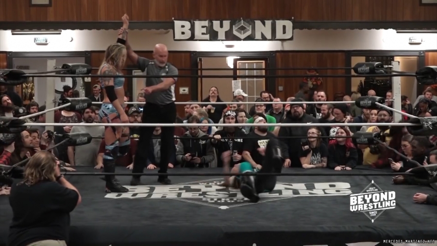 mercedesmatch20191114_Still2219.jpg