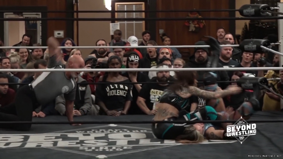 mercedesmatch20191114_Still417.jpg
