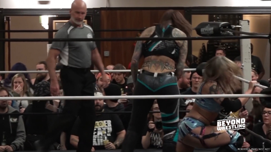mercedesmatch20191114_Still527.jpg
