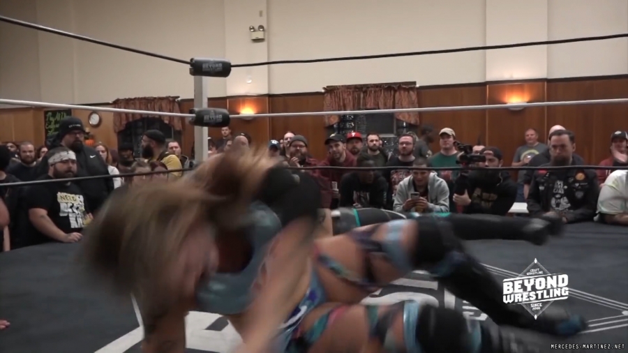 mercedesmatch20191114_Still592.jpg