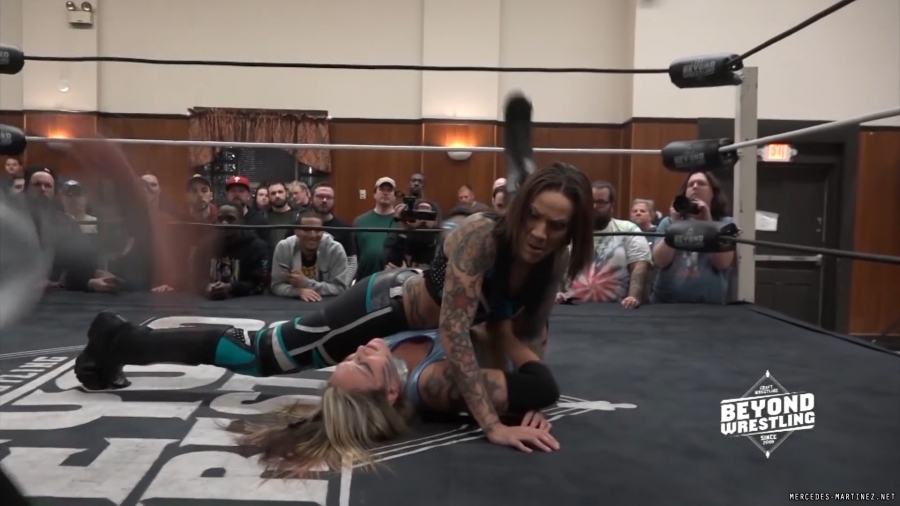 mercedesmatch20191114_Still835.jpg