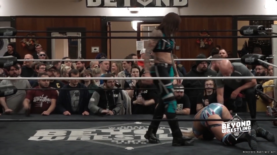 mercedesmatch20191114_Still887.jpg