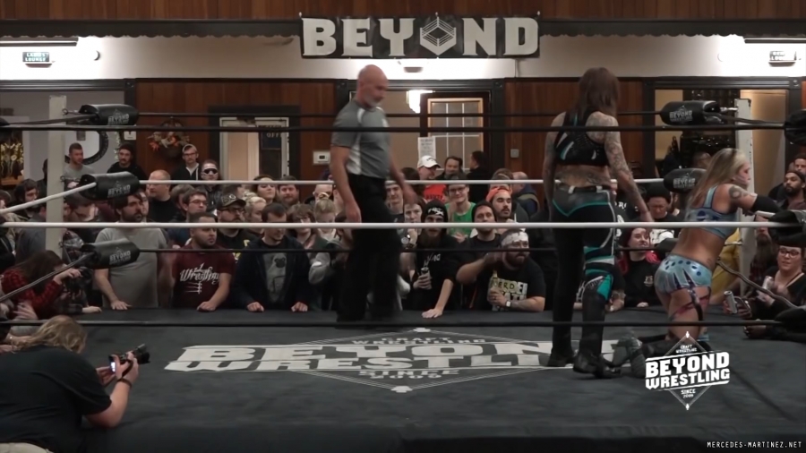 mercedesmatch20191114_Still893.jpg