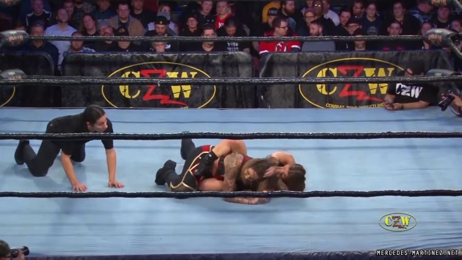 mercedesmatch20191209_Still374.jpg