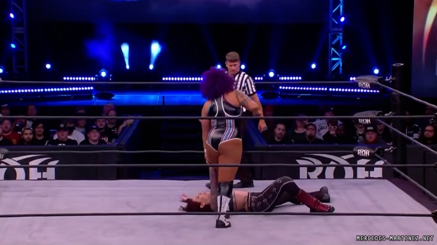 mercedesmatch20220401_00_04_24_15_Still503.jpg