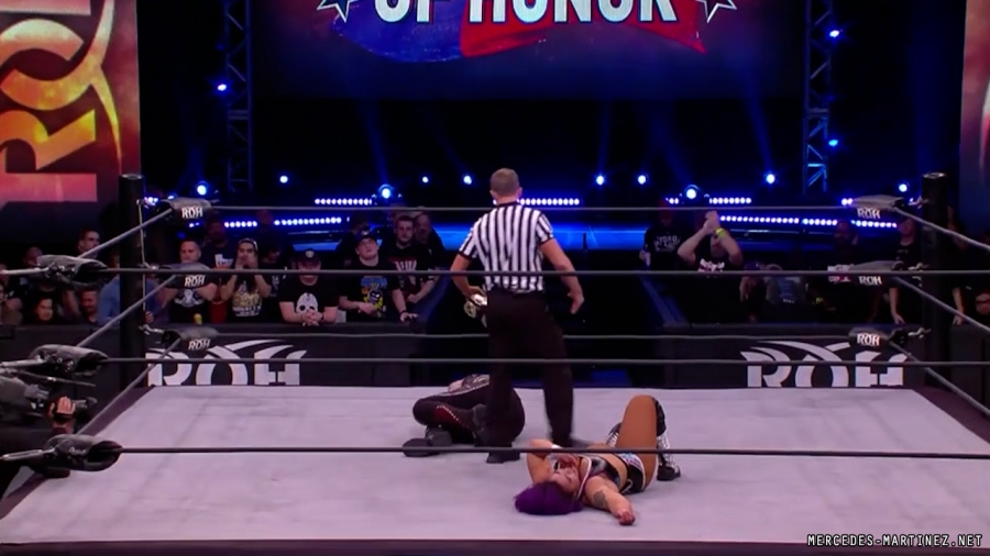 mercedesmatch20220401_00_13_59_00_Still1624.jpg