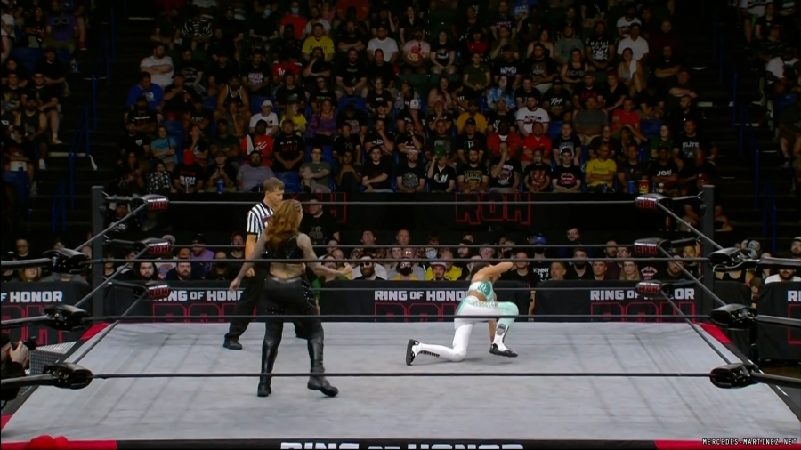 mercedesroh20220723_00_07_41_00_Still863.jpg