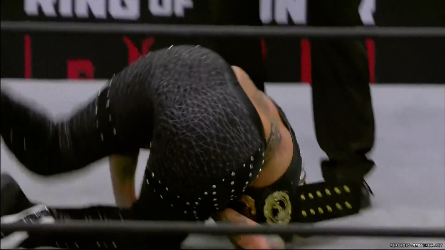 mercedesroh20220723_00_18_59_00_Still2215.jpg