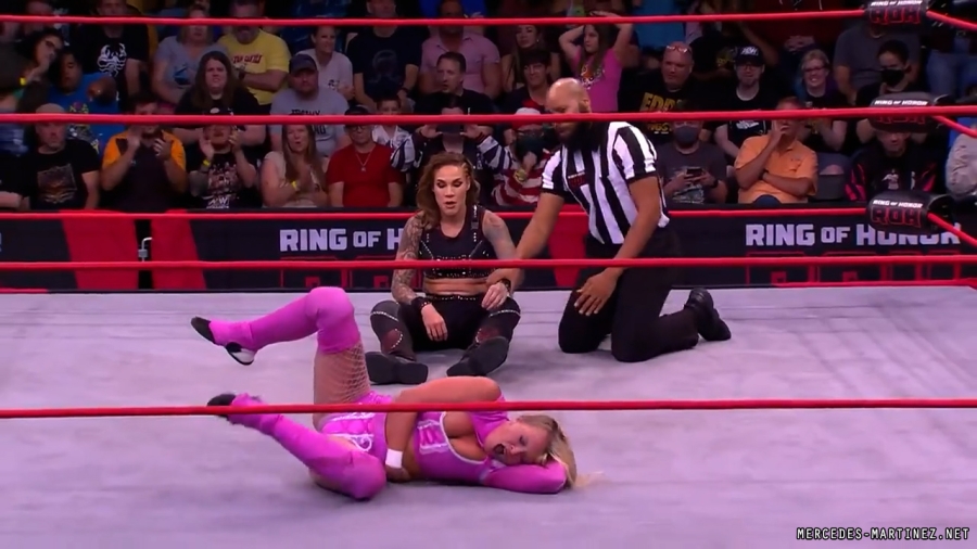 mercedesroh20230525_00_03_49_15_Still427.jpg