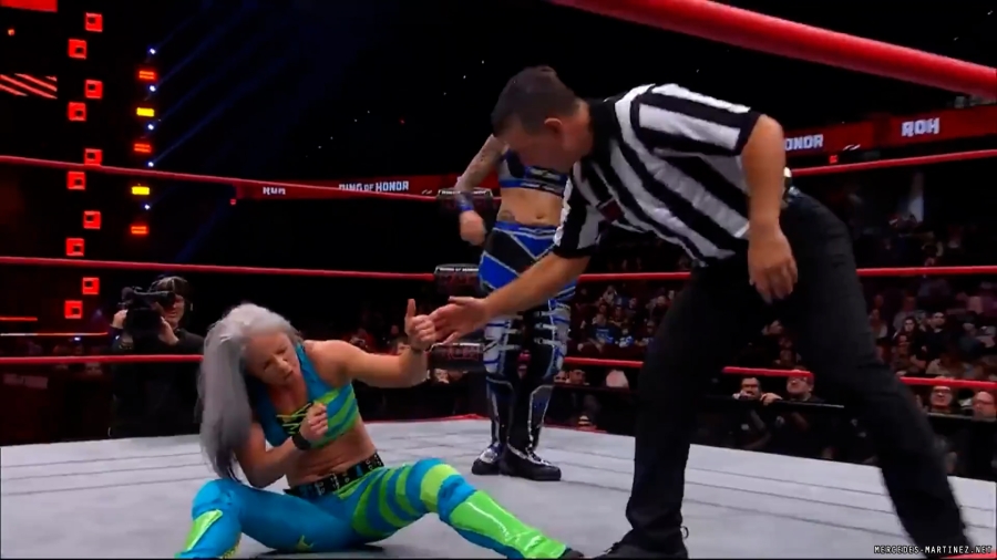 mercedesroh20230914_00_00_37_10_Still204.jpg