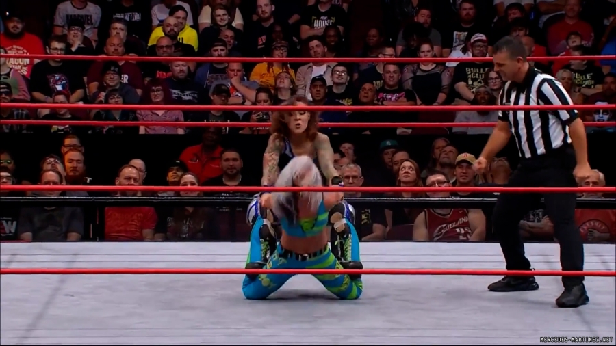 mercedesroh20230914_00_02_05_05_Still723.jpg