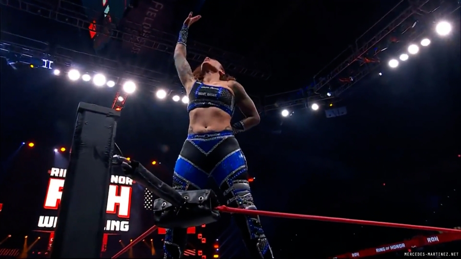 mercedesroh20230914_00_02_16_10_Still790.jpg