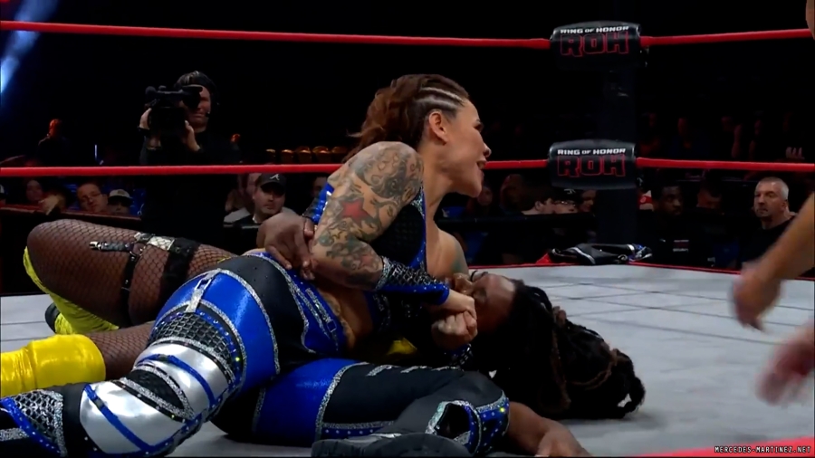 mercedesroh20230921_00_00_38_25_Still205.jpg