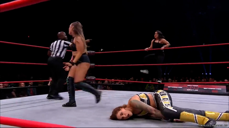 mercedesroh20230928_00_02_09_20_Still686.jpg