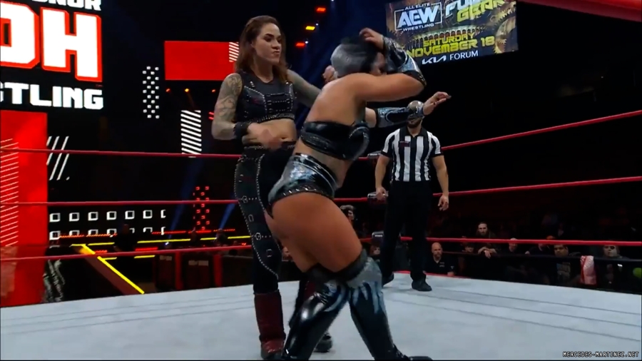 mercedesroh20231012_00_00_44_10_Still250.jpg