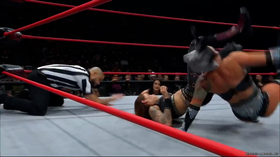 mercedesroh20231012_00_00_49_10_Still280.jpg