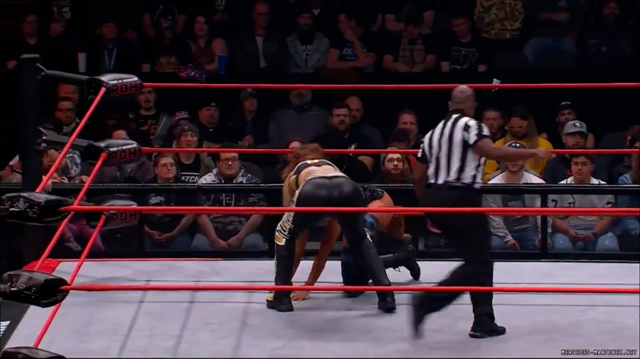 mercedesroh20231019_00_00_51_25_Still297.jpg