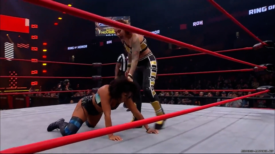 mercedesroh20231019_00_00_54_25_Still315.jpg