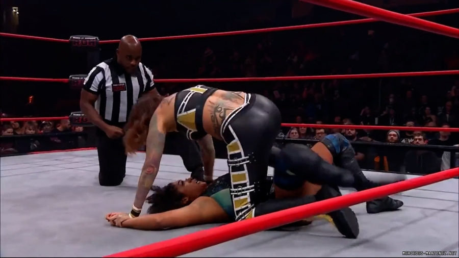 mercedesroh20231019_00_01_17_05_Still449.jpg