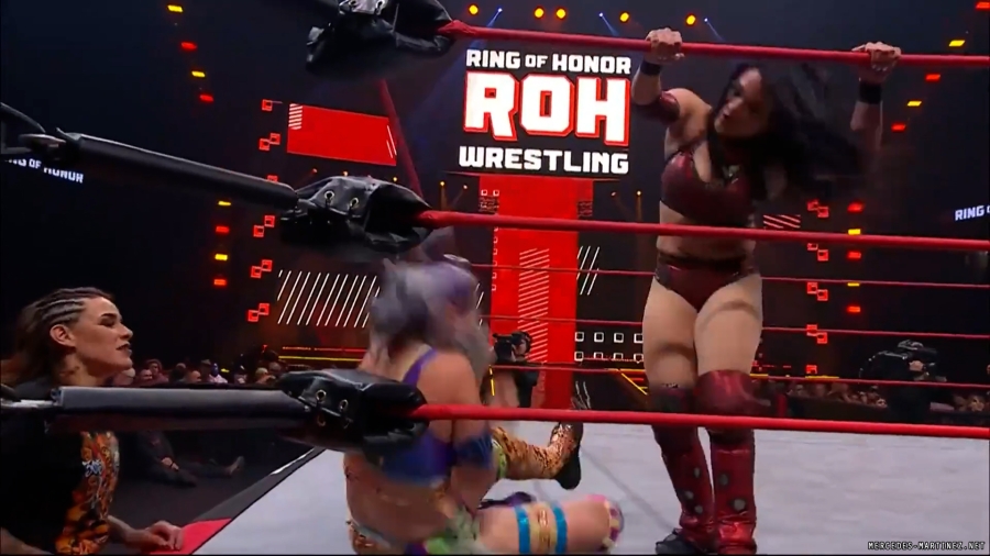 mercedesroh20231019_00_03_39_05_Still968.jpg