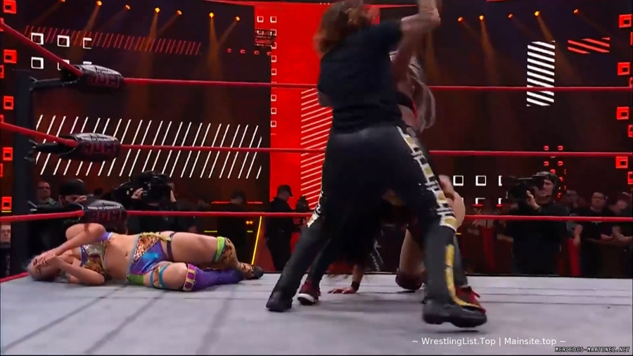 mercedesroh20231019_00_04_32_10_Still1086.jpg