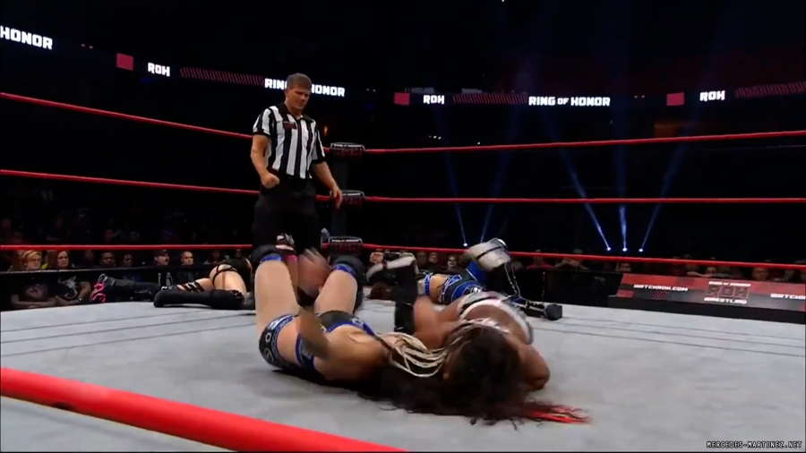 mercedesroh20231026_00_01_32_05_Still350.jpg