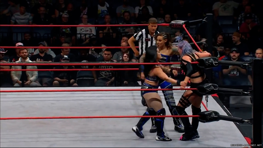 mercedesroh20231026_00_02_10_10_Still561.jpg